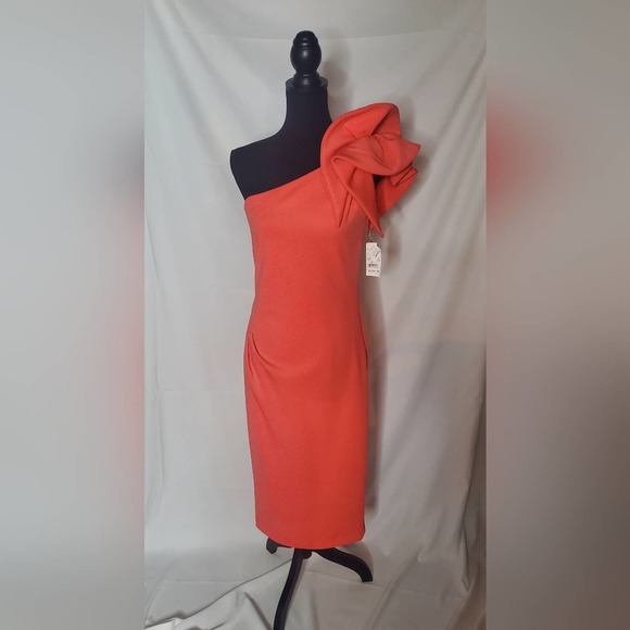 NWT Flutter One Shoulder Scuba Dress - Picture 4 of 5